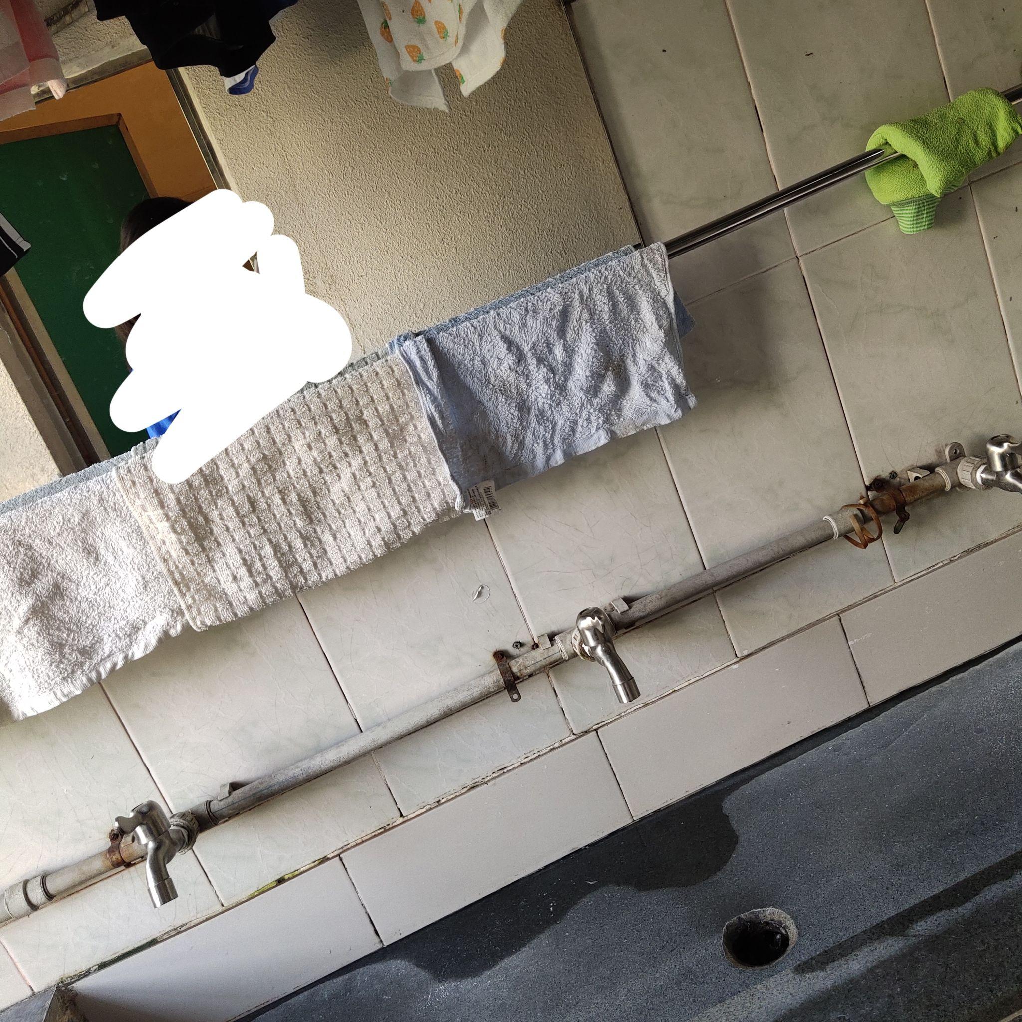 深圳市松岗中学宿舍图?