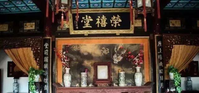 一梦红楼30年,揭秘《红楼梦》中的古典家具! - 知乎