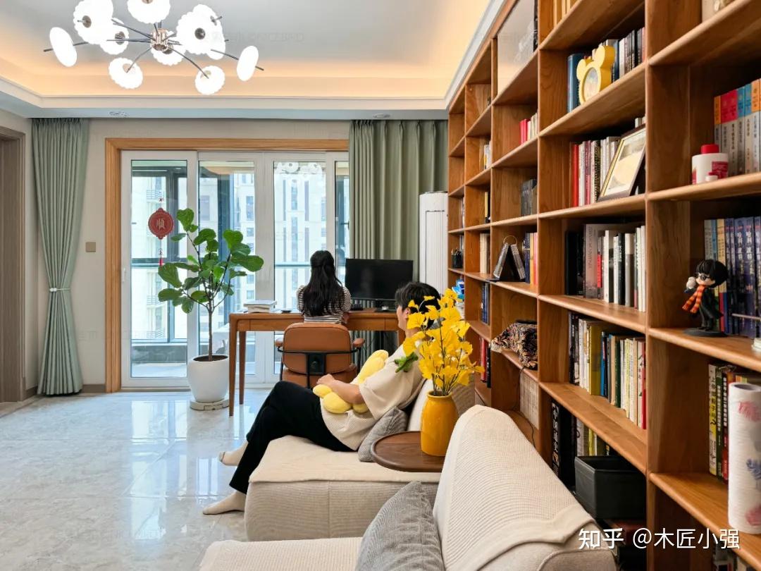 书房式客厅书桌和沙发的摆放如何搭配？ - 知乎