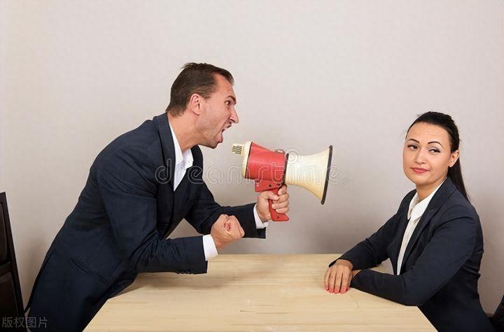 面对蛮横领导,离职还是屈从?第三种选择更显智慧 - 知乎