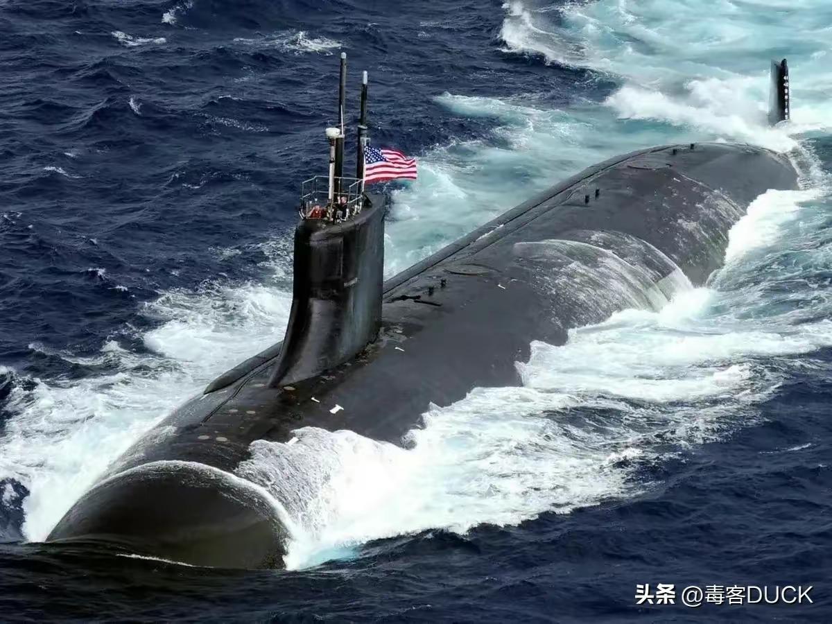 请教了解海军的知友,最新11底下水的俄罗斯新核潜艇,性能如何,白蜡树