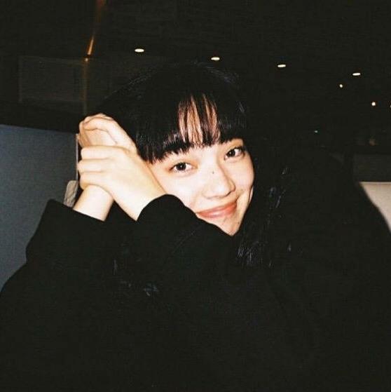 有没有小松菜奈的女头像? - 知乎