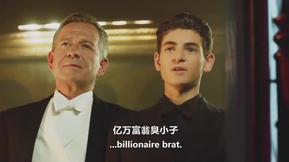 哥谭蝙蝠侠使用钞能力的名场面合集果然有钱就是任性