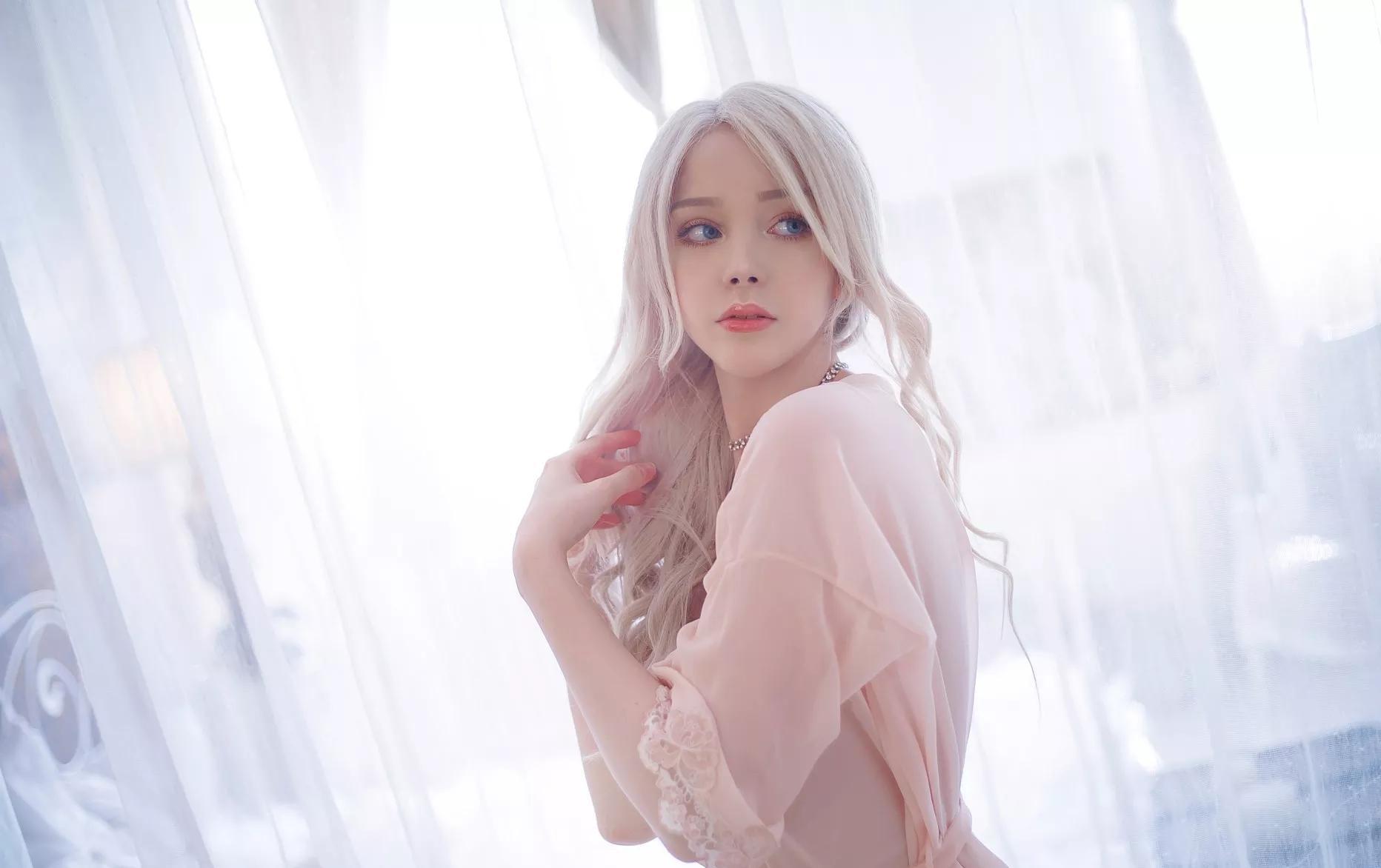 夏美酱,Rua阮阮,学妹加速跑,Patreon,见新摄影写真合集下载-星颜少女