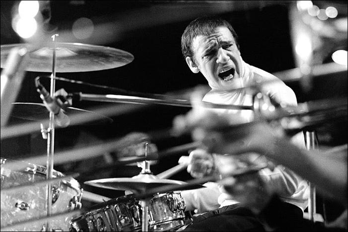 Buddy Rich,真正的“爆裂鼓手” - 知乎