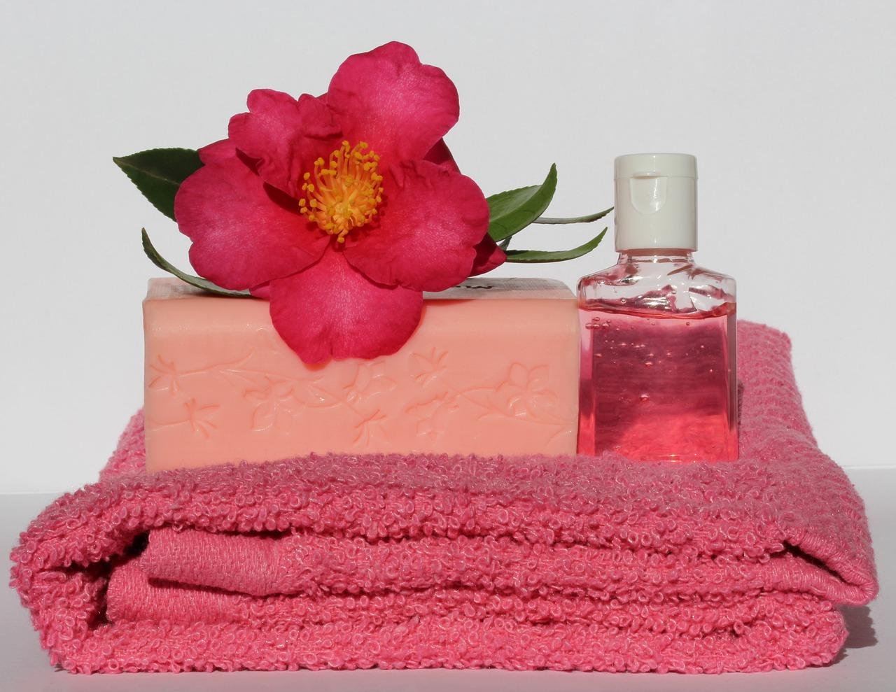 4. 轻敲瓶盖边缘