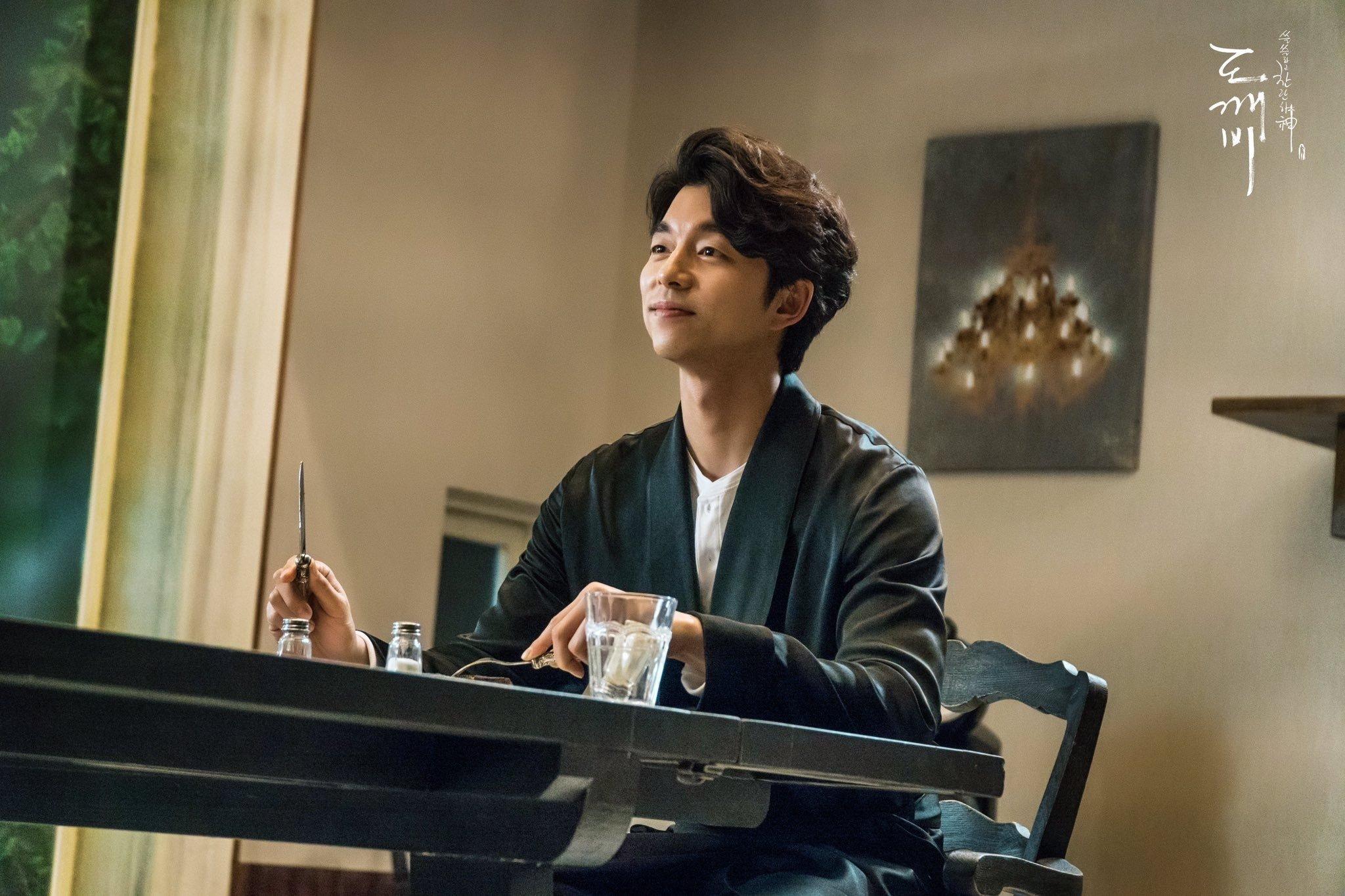 请问大家有没有韩剧《孤独又灿烂的神-鬼怪》的电脑壁纸?