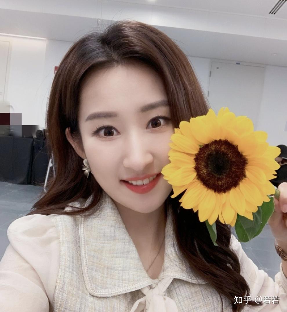 如何看待《令人心动的offer》梁春娟读了两个本科? - 知乎