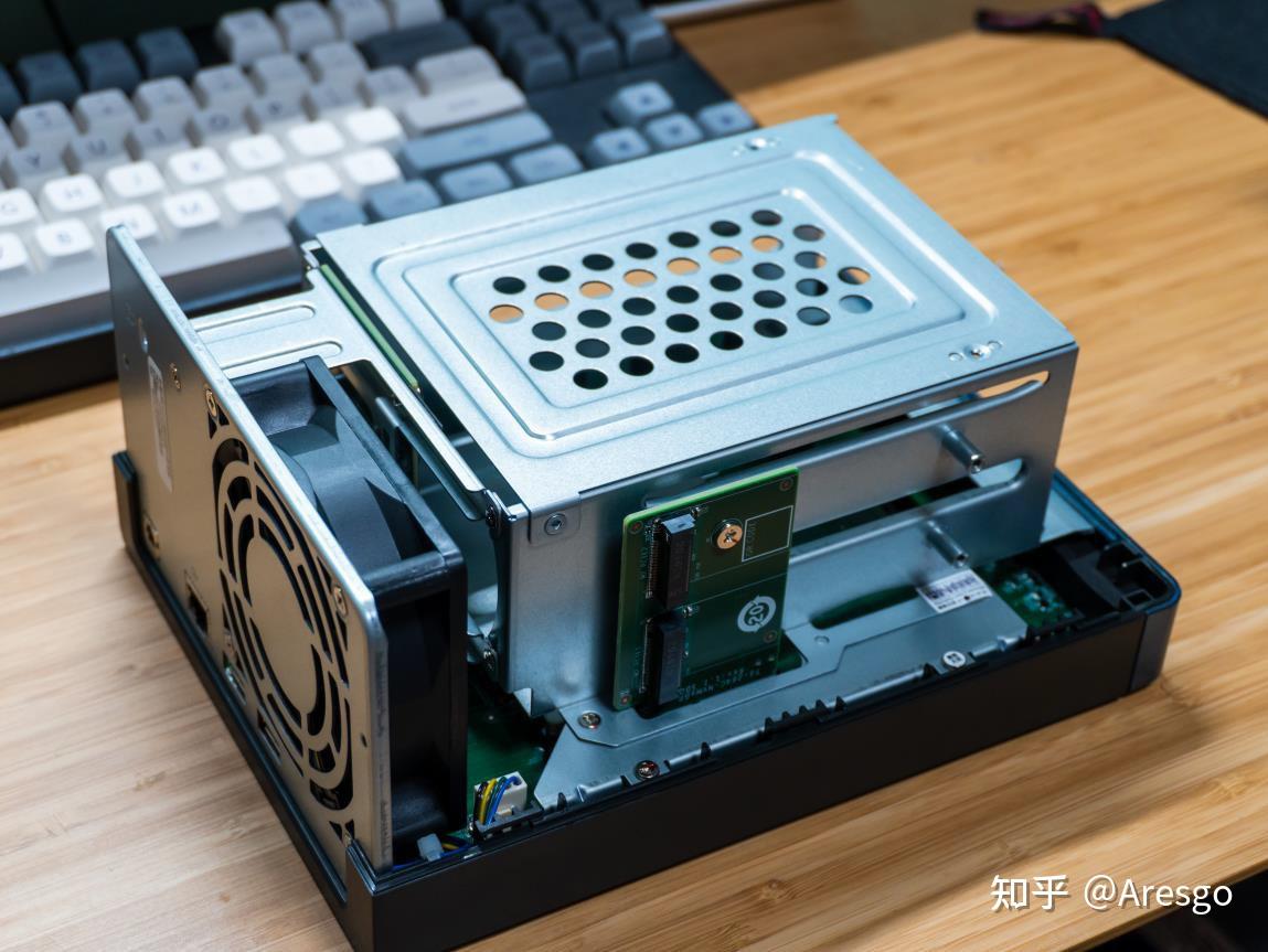 个人用nas,没太多时间折腾,先购入个简单点的,有没有类似联想个人云、极空间这种类型的轻nas推荐?插图5 个人用nas,没太多时间折腾,先购入个简单点的,有没有类似联想个人云、极空间这种类型的轻nas推荐?插图5