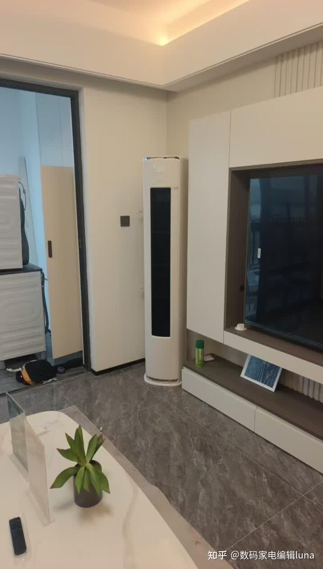 用过才敢说!华凌神机二代Ultra专治大客厅+西晒,聊天控温太爽了