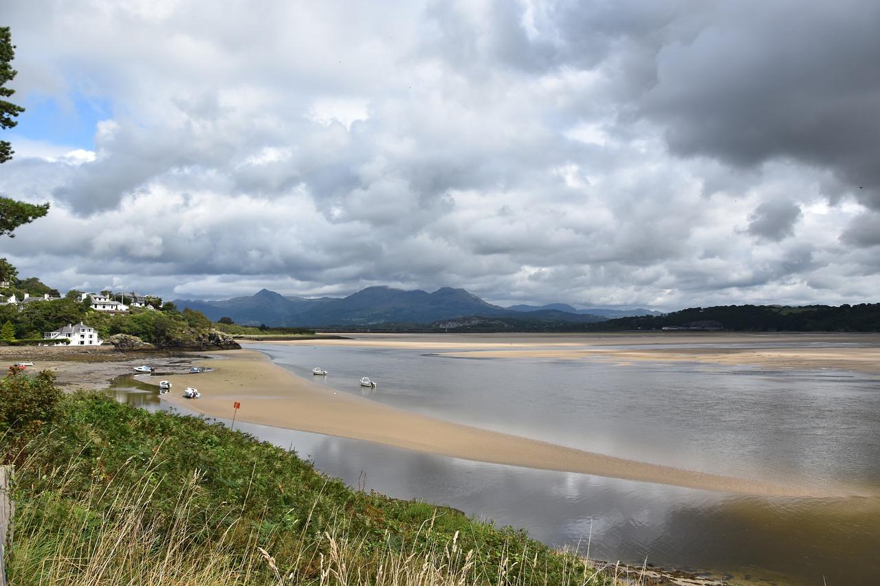 4. 河口投资房价