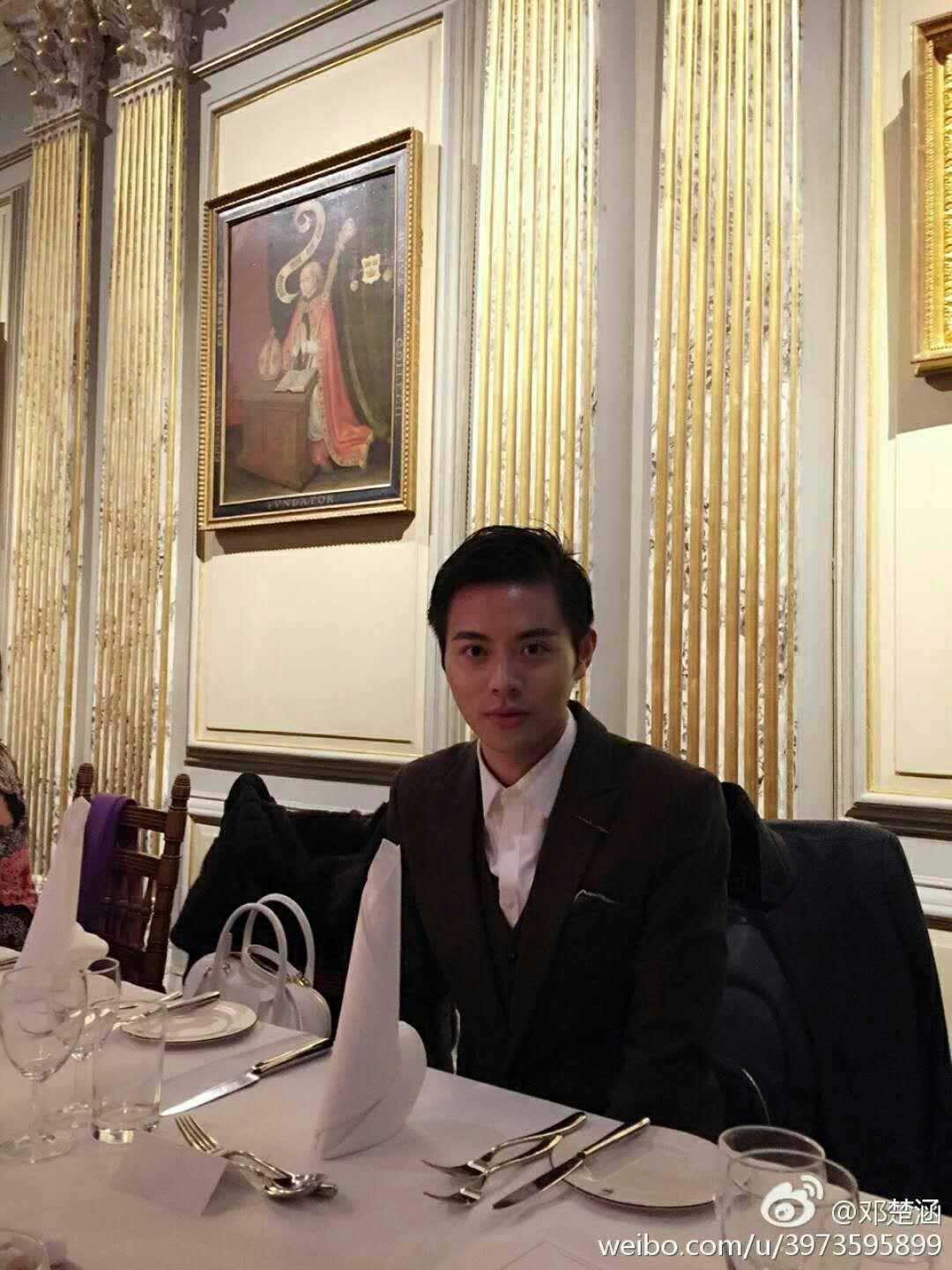 你见过哪些最美帅的学霸