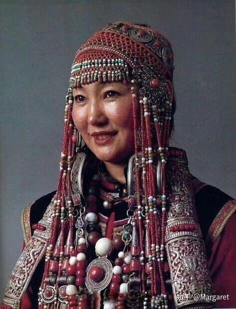 外蒙古人长相图片