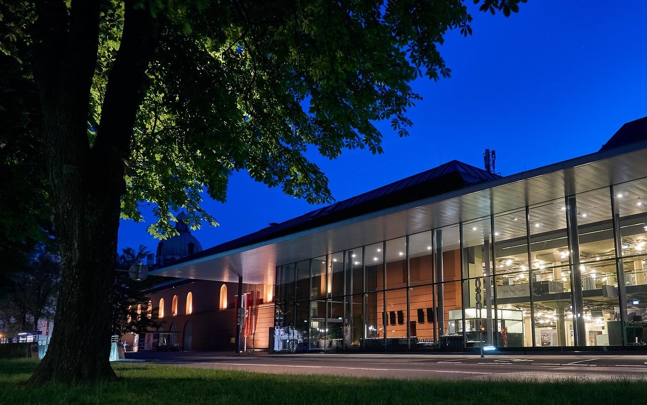 夜什么以什么作用是什么