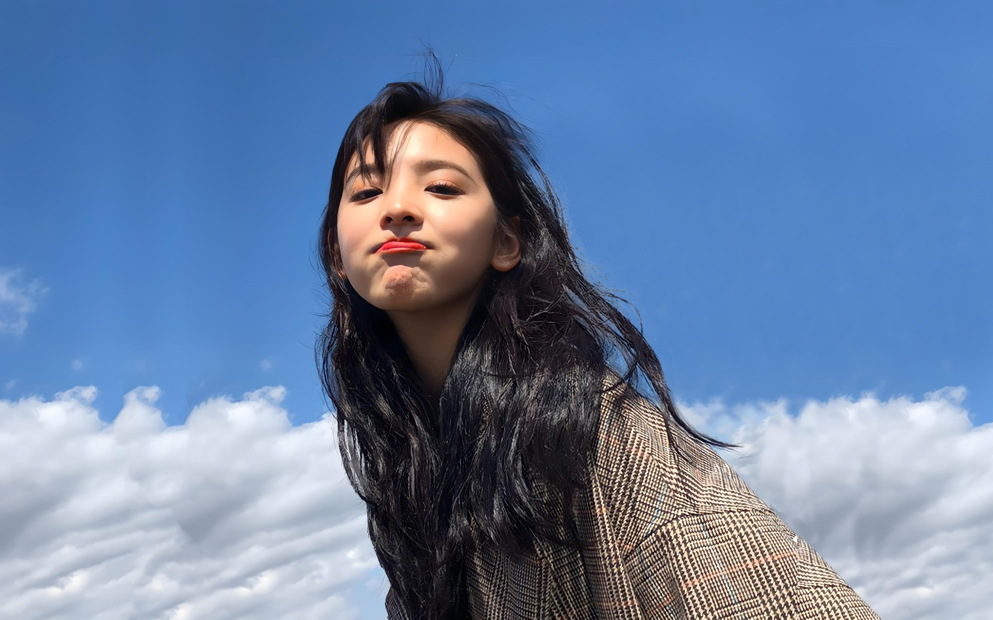 有哪些看起来很有格调的电脑桌面壁纸?