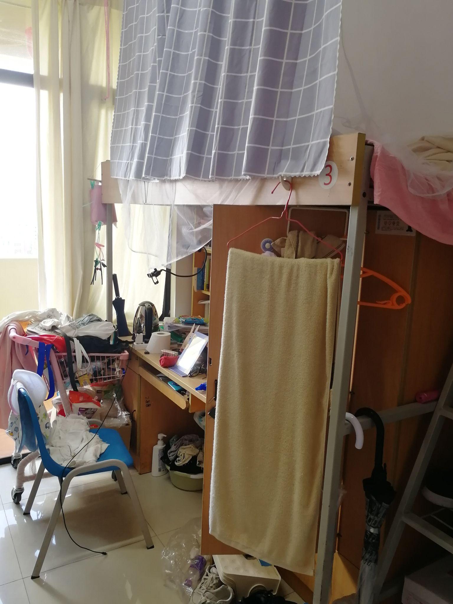 想看上海建桥学院的宿舍