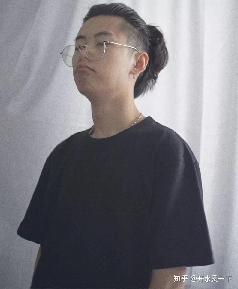 男生留长发如何优雅的戴发箍？ - 知乎