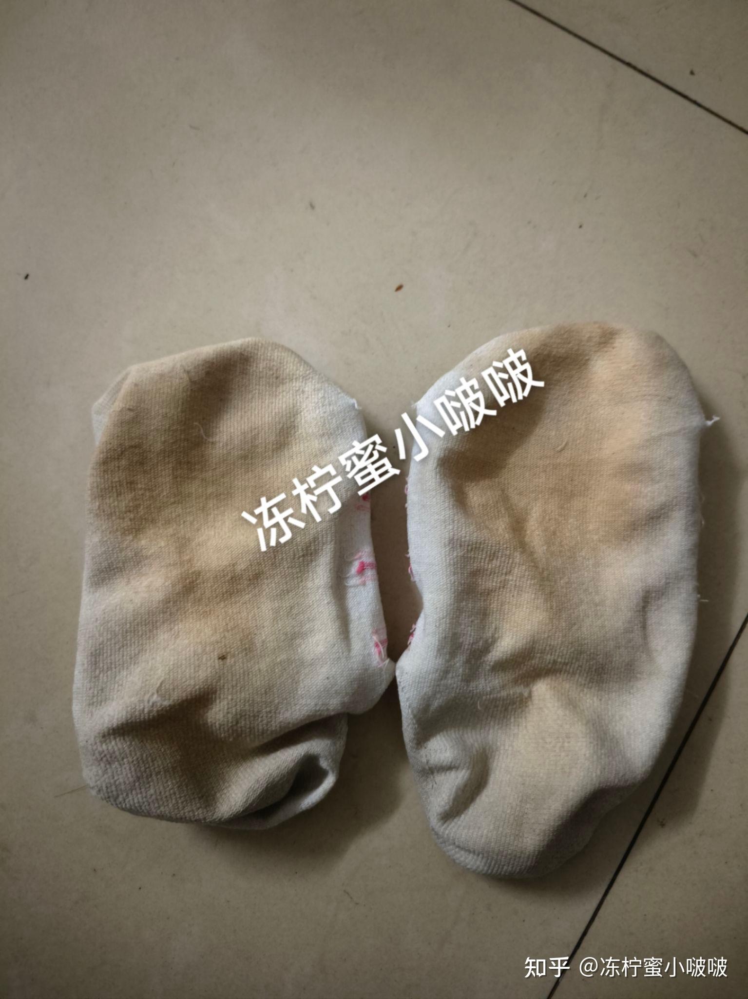 女生的袜子臭吗?