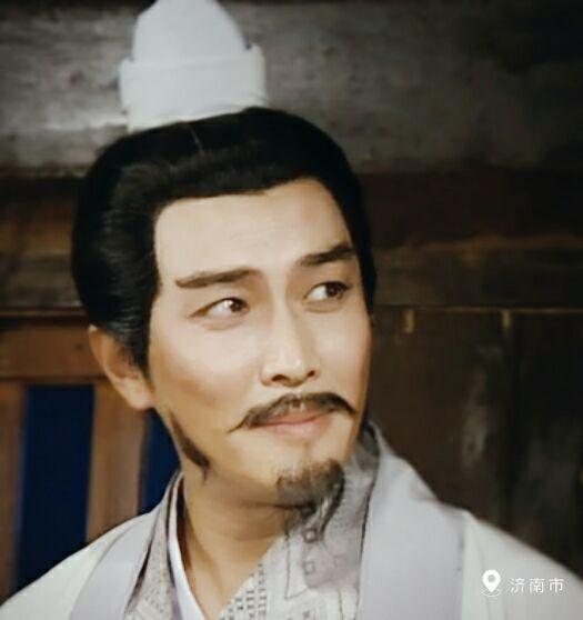 如何评价唐国强演的诸葛亮