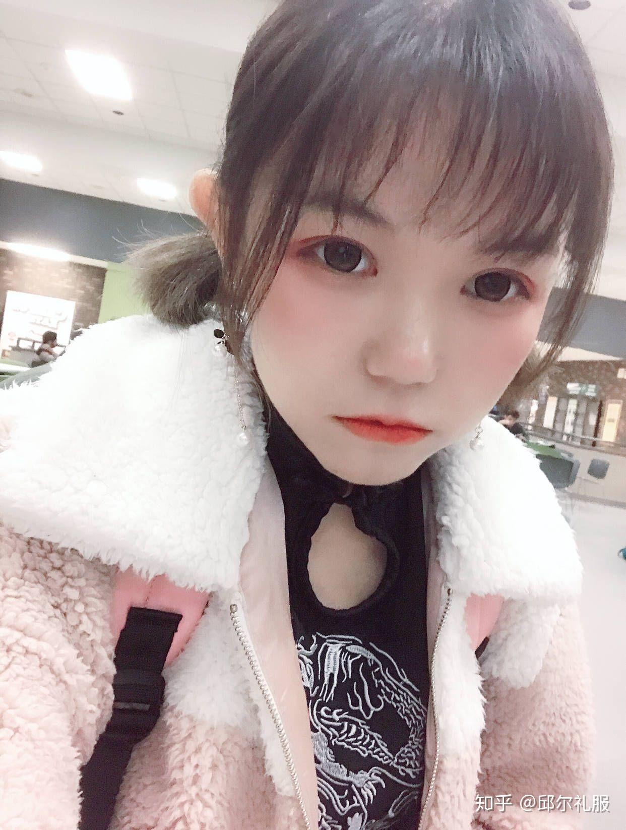 有没有封茗囧菌的照片? - 知乎