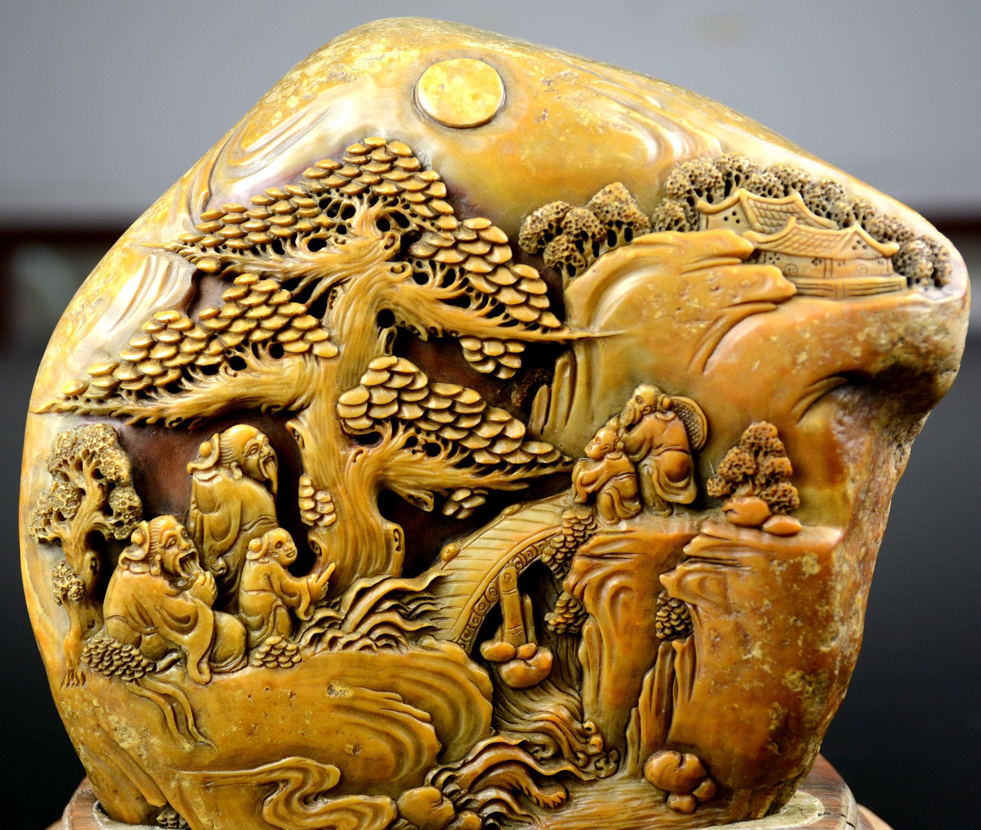 【寿山石の名品写真集】中国語　素晴らしい作品集　彫刻品　彫刻ファン必見！！ 中国美術 寿山石 山水透かし彫り 鑑賞石