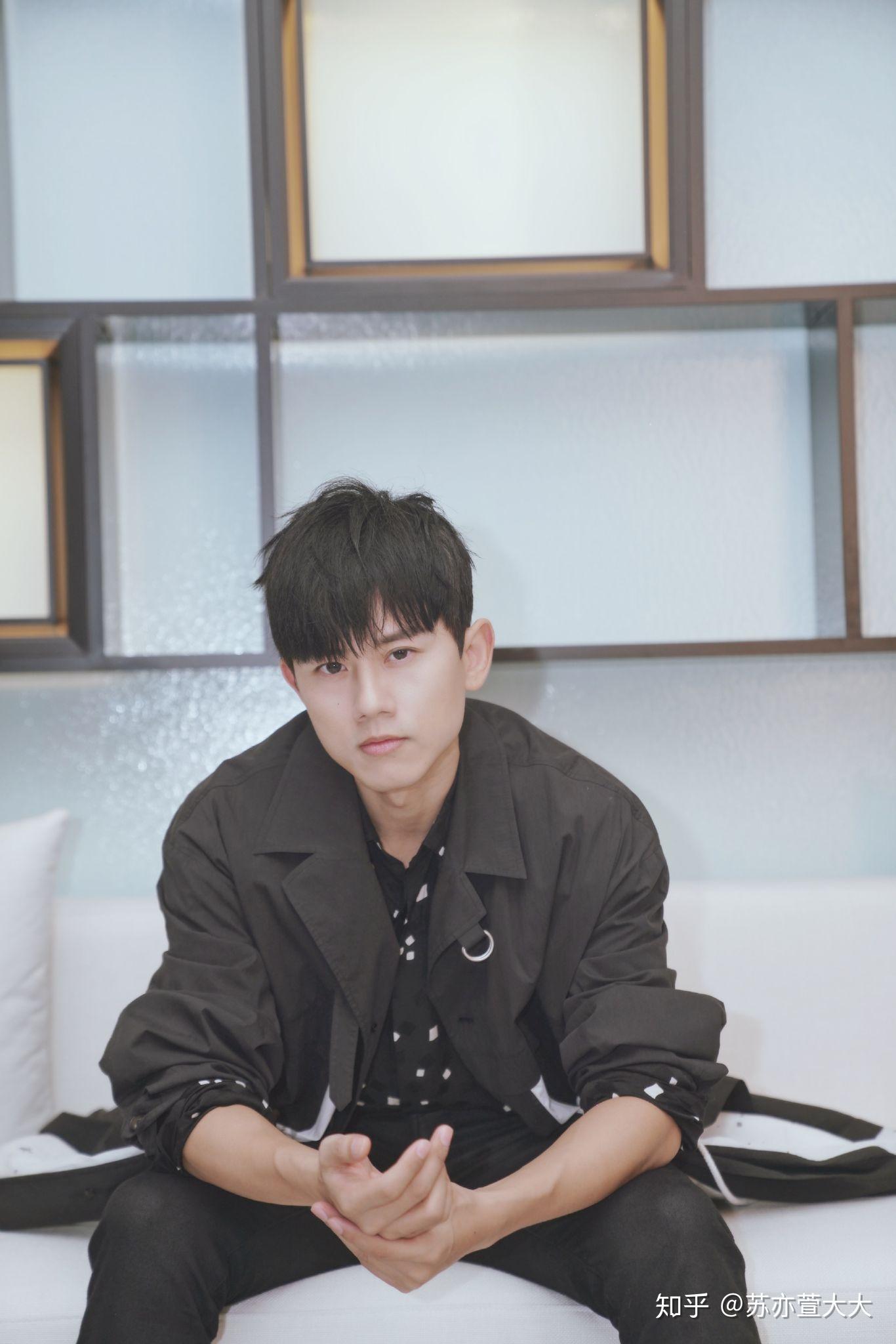 有没有好看的张杰的照片? - 知乎