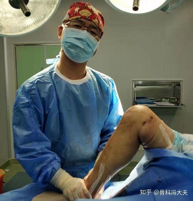 膝关节骨折后弯不了僵硬强直关节镜下微创松解对比明显
