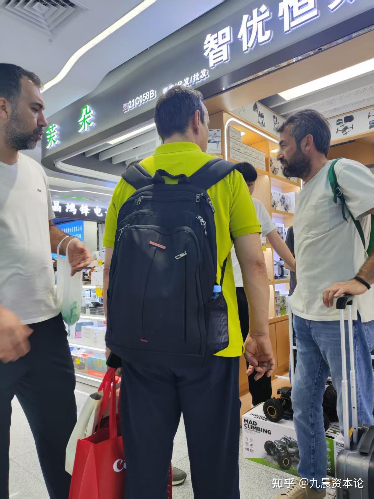 为什么华强北总是有那么多的潮汕人？在流动中扎下最深的根 知乎 