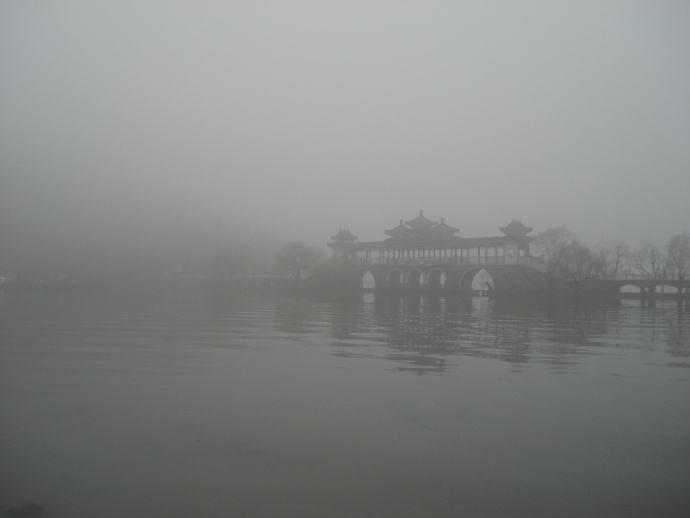 “雨雾”的天气特点总结 - 知乎