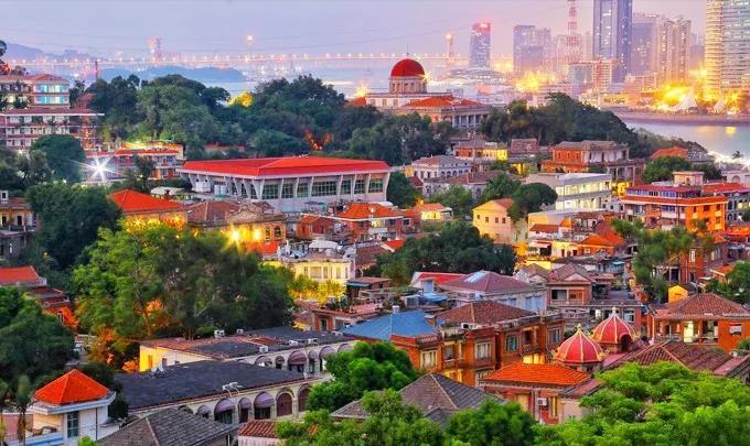 春节去哪玩？6个适合拖家带口的春节旅行地，好玩不累！ - 知乎