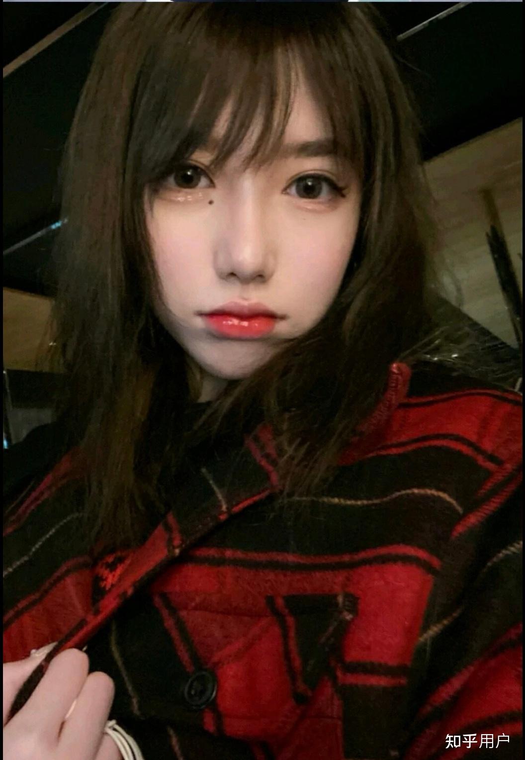 有没有nyiae美女的图啊保证不外传太想看看美女的样子了救救孩子吧