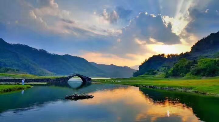 三间半敛了疏狂隐于山泽共期琴瑟