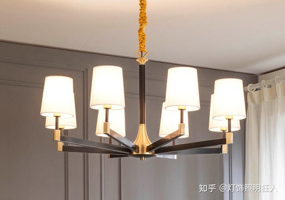 想买客厅灯有好牌子推荐吗？