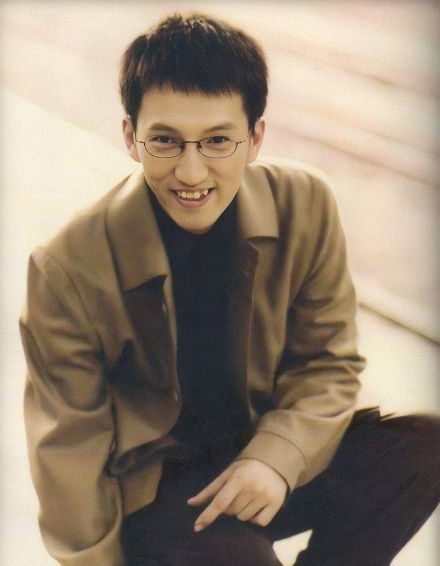 林志炫年轻时图片