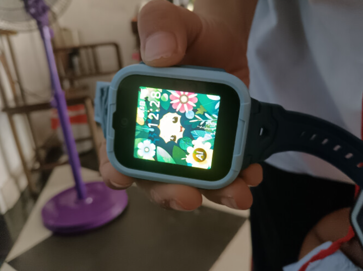 360电话手表儿童=360电话手表儿童充不进电