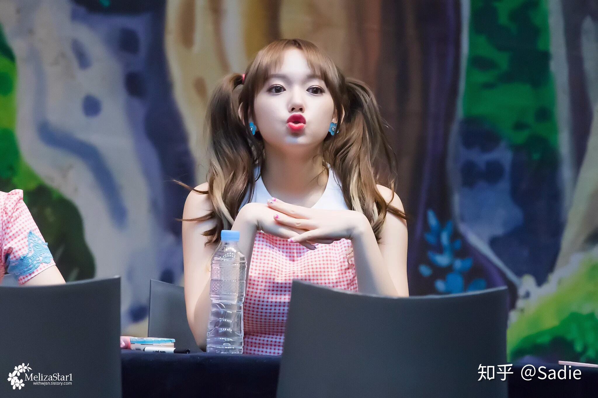 宇宙少女程潇,她奶潇的称号是怎么来的? - 知乎