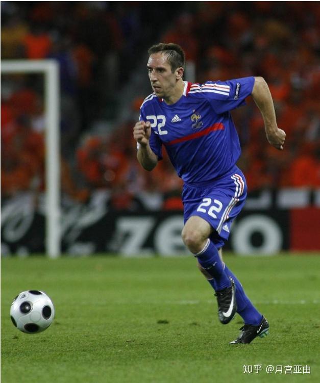 足球史上,22号有什么代表人物? - 知乎