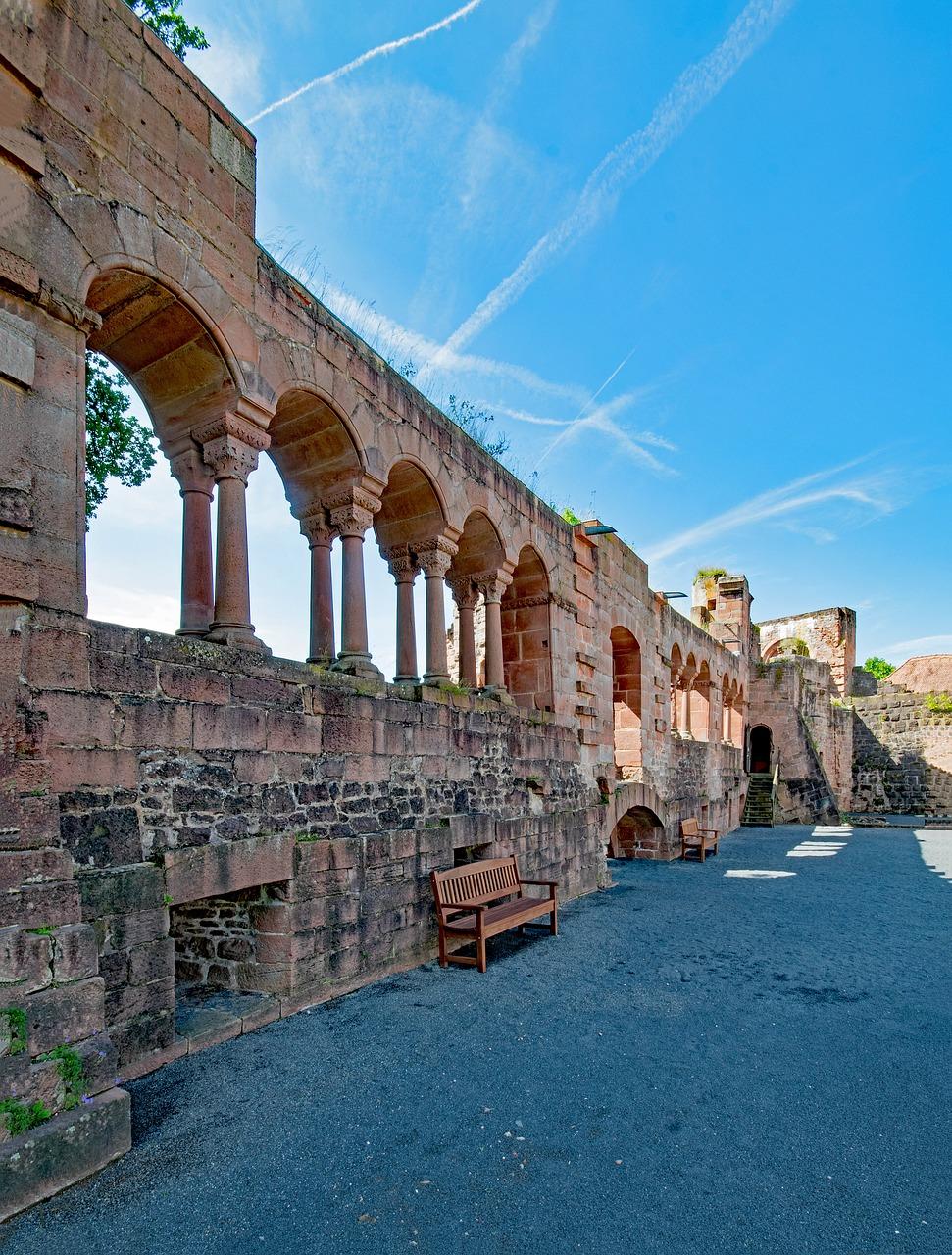 故宫大门什么材料