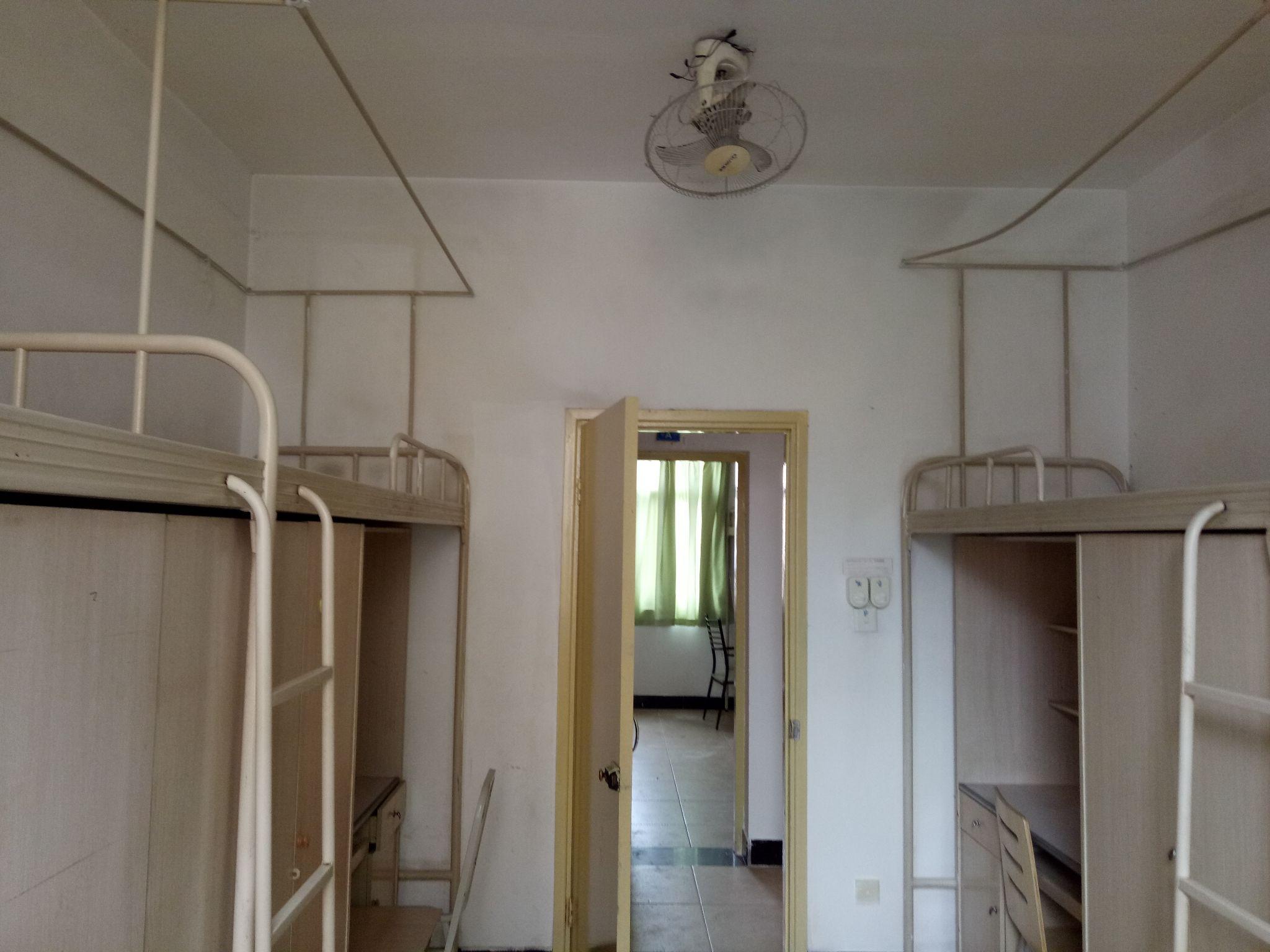 川大寝室真的很差吗? - 知乎