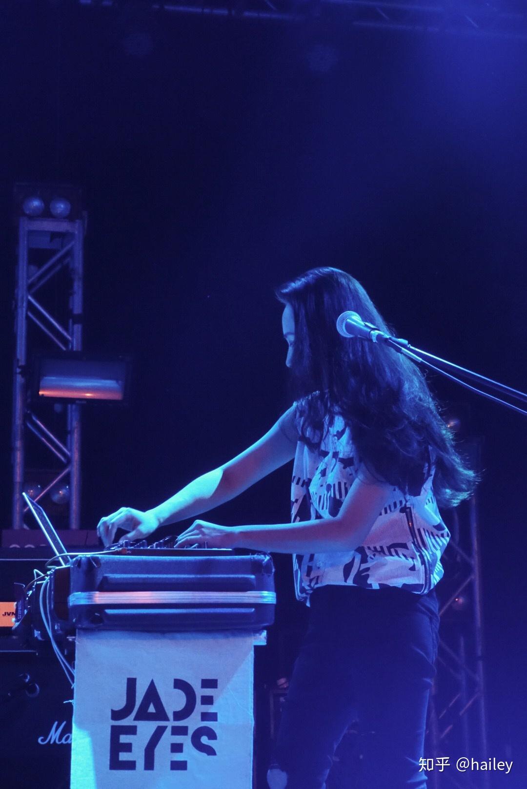 如何评价台湾乐队孔雀眼?