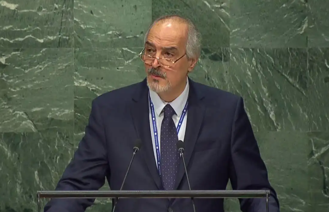 如何看待叙利亚外交官贾法里在联合国的这张照片? - 知乎