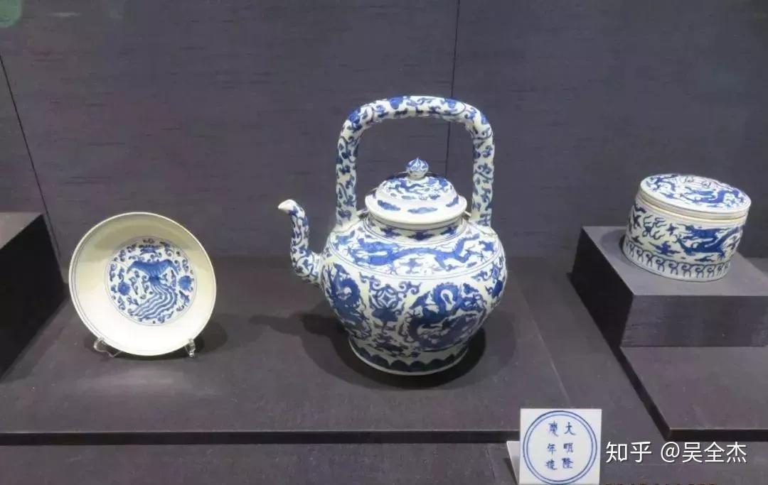 明代隆庆瓷器认识者较少，不妨认识认识吧- 知乎
