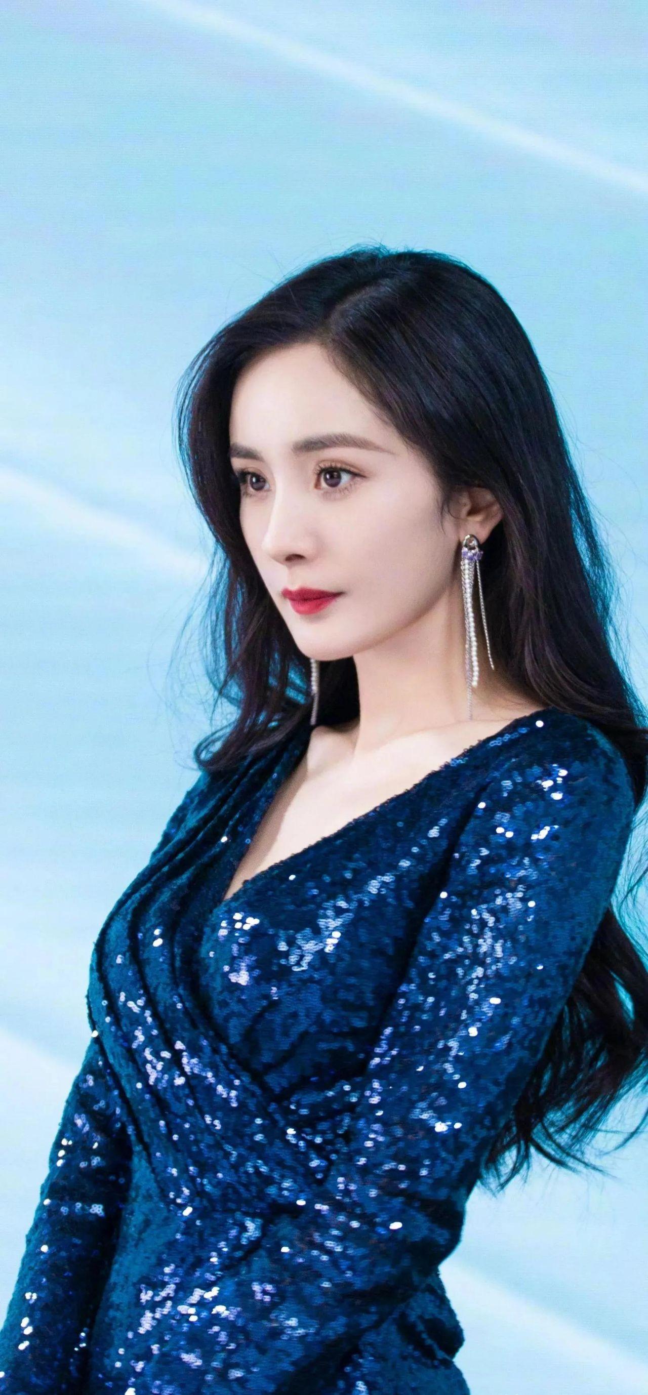 2023年,杨幂(内地女明星)的相貌为什么有些显老? - 知乎