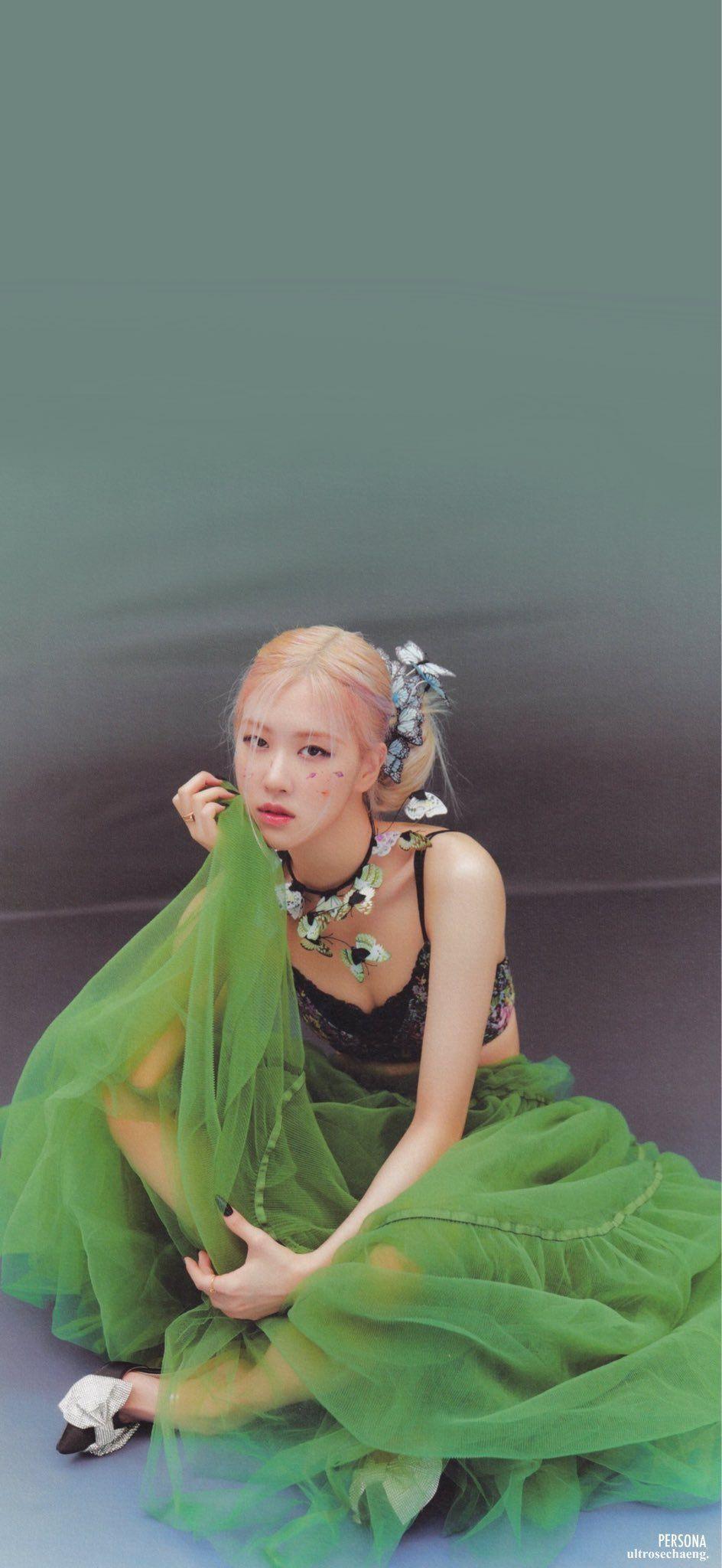 集美们,跪求有没有blackping组合的rose和jisoo的壁纸啊?