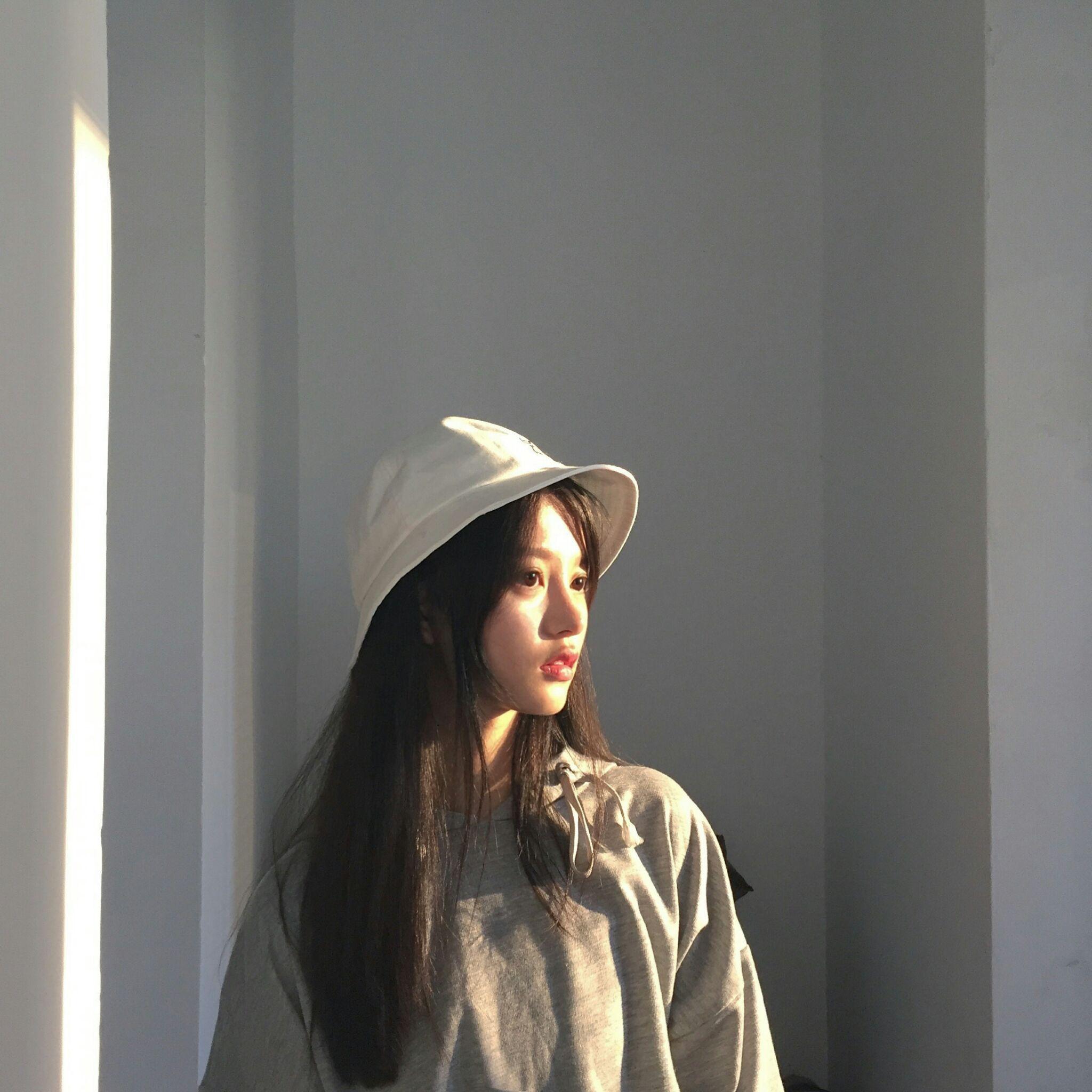 有没有关于这个女孩的网图