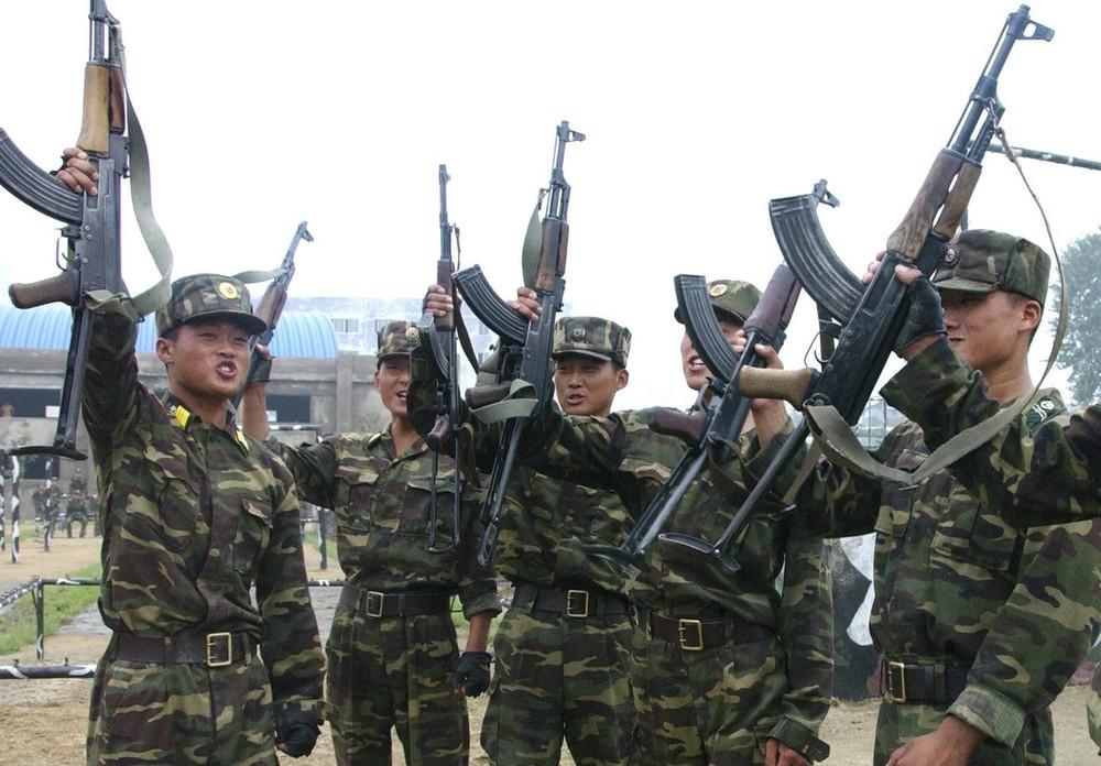 为什么朝鲜的普通士兵不穿迷彩服