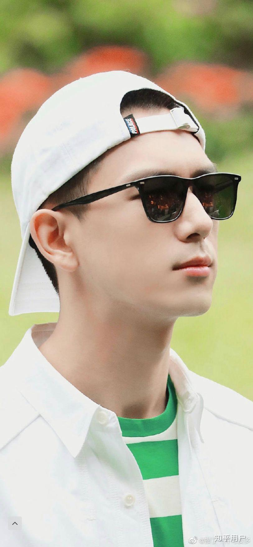 李现有哪些出圈神图? - 知乎