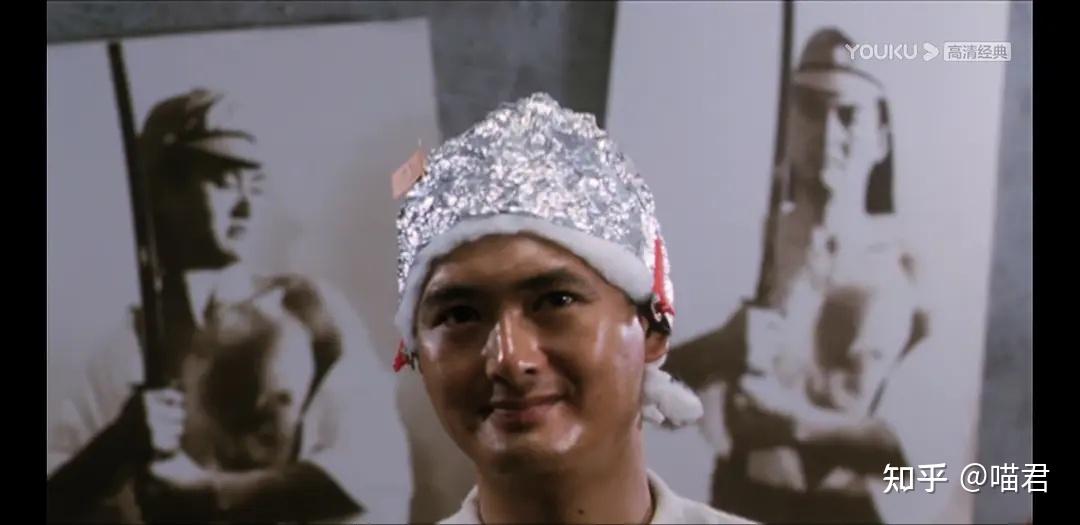 如何看待杜琪峰导演电影《八星报喜》中周润发的日本军装造型?