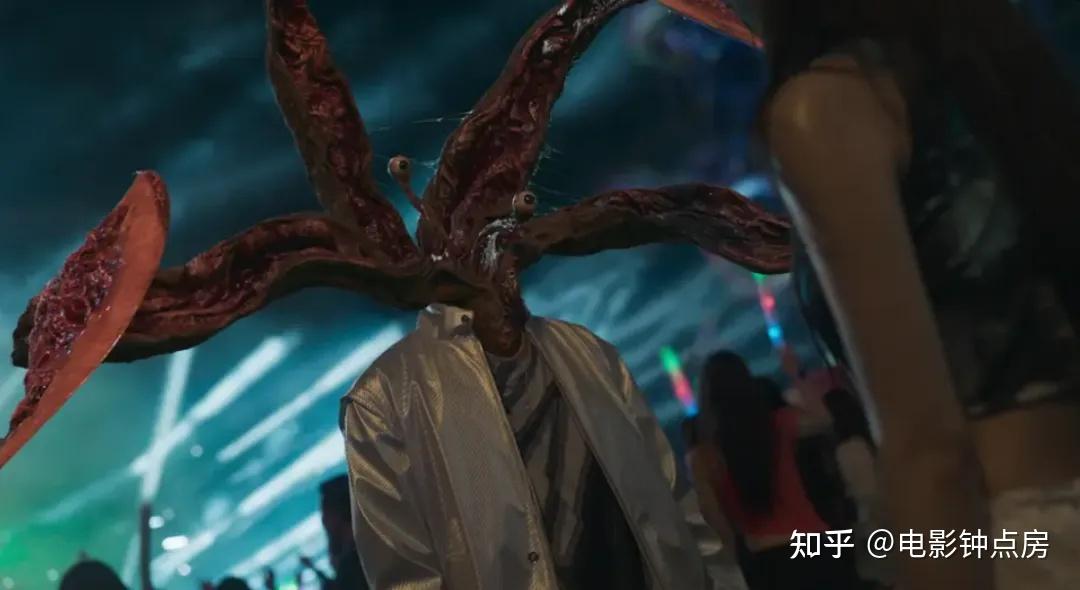 Netflix韩国惊悚《寄生兽:灰色部队》来了!《釜山行》导演制作 - 知乎