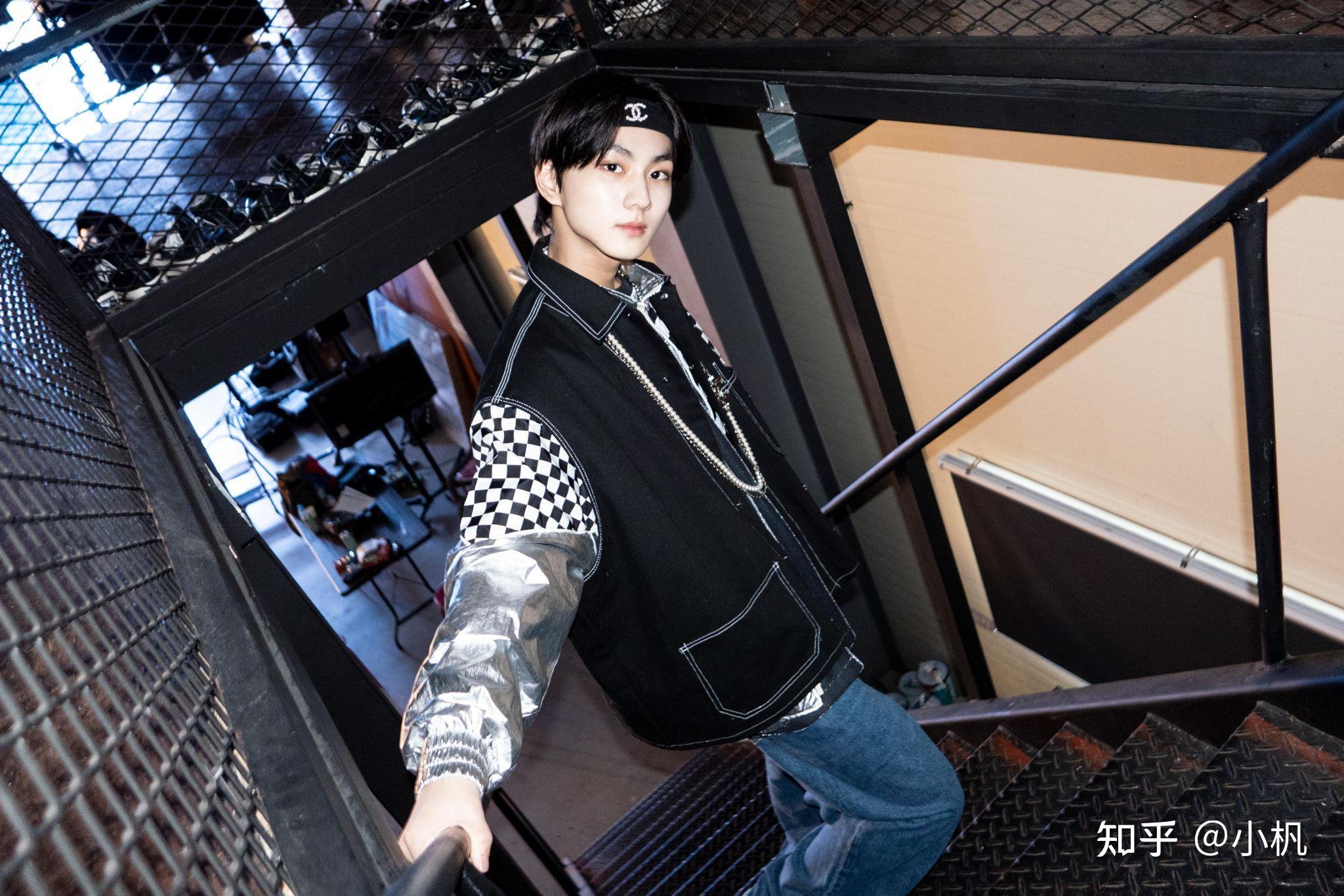 不明白为什么enhypen的队长被公司讨论后由李羲承改为梁祯元